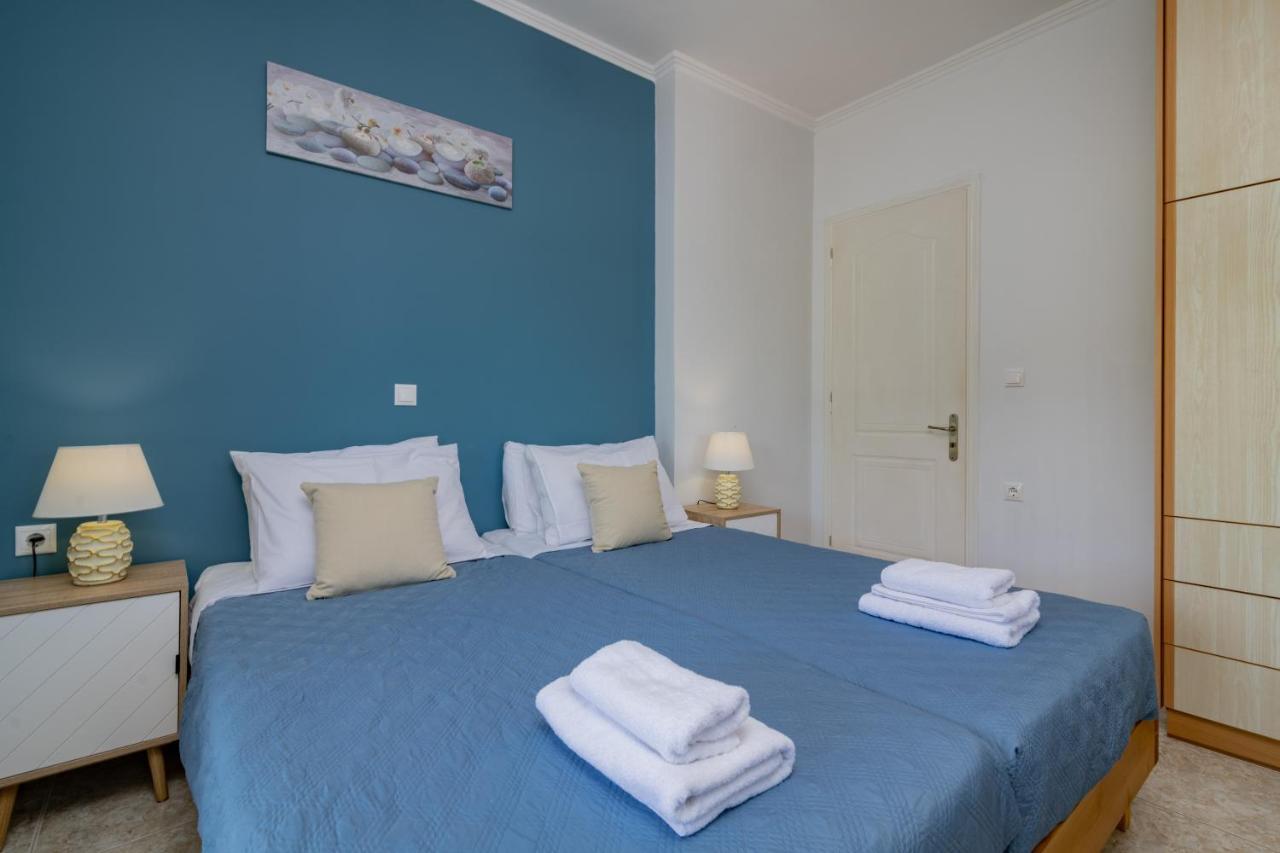 Ruvelis Villa Fiolitis ภายนอก รูปภาพ